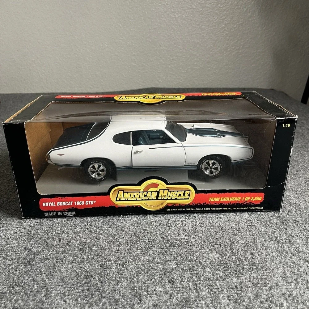 1969 Pontiac GTO Ace Wilson's Royal Bobcat 1/18 ERTL 1 OF 2500 New Open Box
